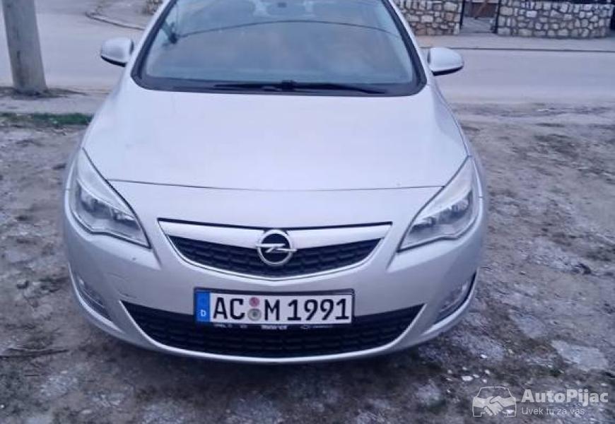 2012_opel_astra_j_1_polovni_automobili_autopijac.rs