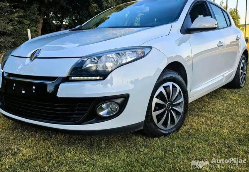 2013_reno_megane_3_hatchback_6_polovni_automobili_autopijac.rs