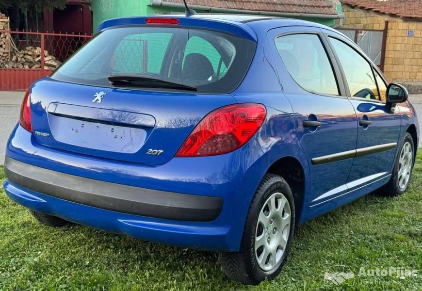 2007_pezo_2207_14_8v_55_kw_pezo_motor_3_polovni_automobili_autopijac.rs