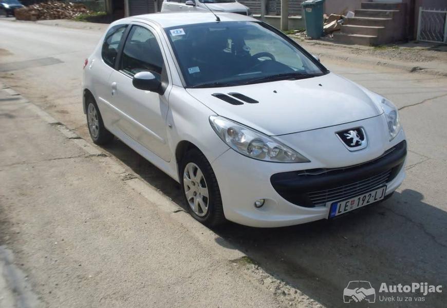 2011_peugeot_206_3_polovni_automobili_autopijac.rs