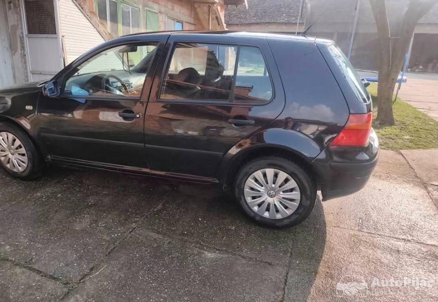 golf4_19tdi_2_polovni_automobili_autopijac.rs