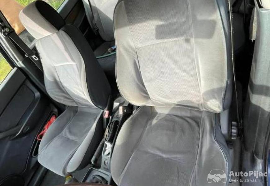 ar_146_8_polovni_automobili_autopijac.rs