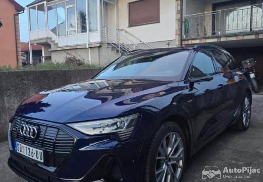 audi_e_tron_55_quattro_94kw_408ks_2020god_2_polovni_automobili_autopijac.rs
