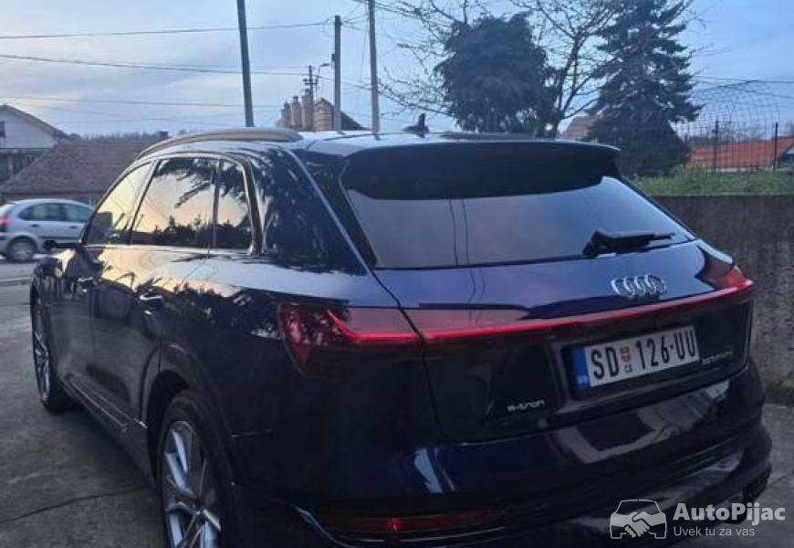 audi_e_tron_55_quattro_94kw_408ks_2020god_3_polovni_automobili_autopijac.rs