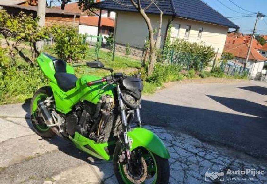 kawasaki_gpx_750r_8_polovni_automobili_autopijac.rs