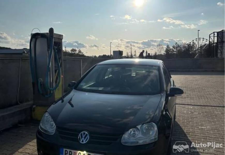 golf_5_6_brzina_19_4_polovni_automobili_autopijac.rs