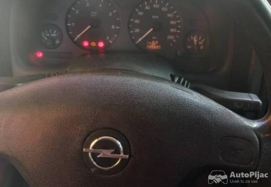 opel_astra_4_polovni_automobili_autopijac.rs
