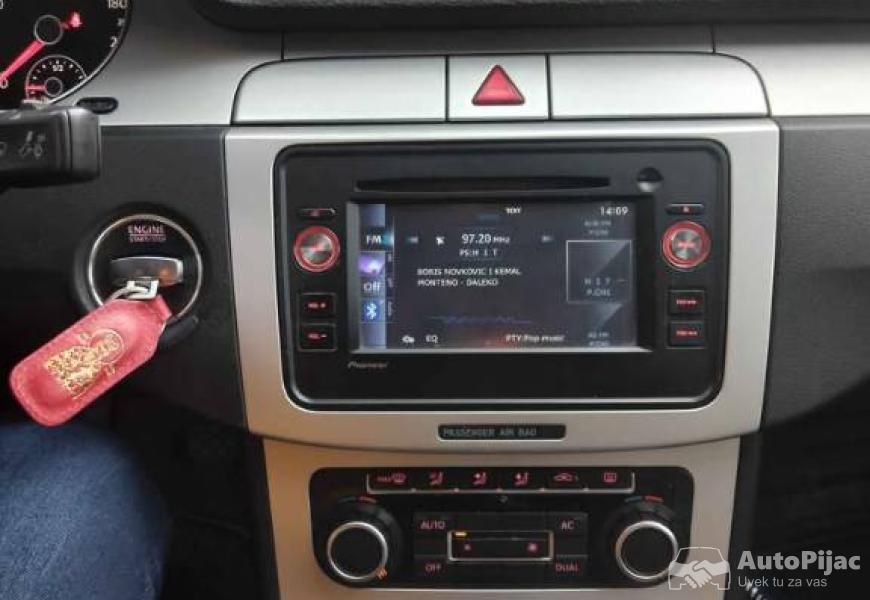 prodajem_wolcvagen_passat_b6_limuzina_metalik_siva_4_polovni_automobili_autopijac.rs