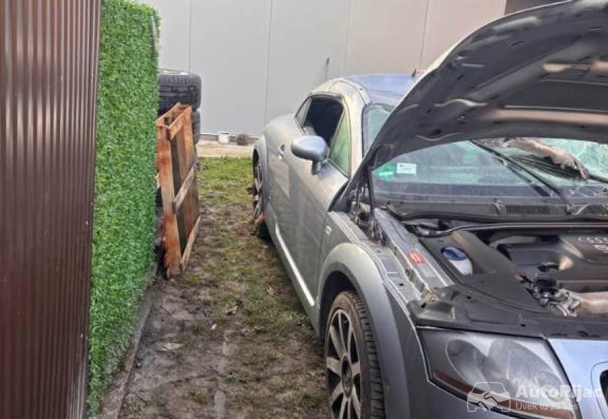 audi_tt_18_turbo_180_ks_delovi_3_polovni_automobili_autopijac.rs