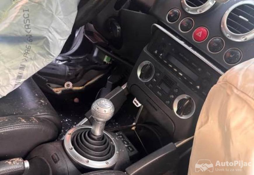 audi_tt_18_turbo_180_ks_delovi_6_polovni_automobili_autopijac.rs