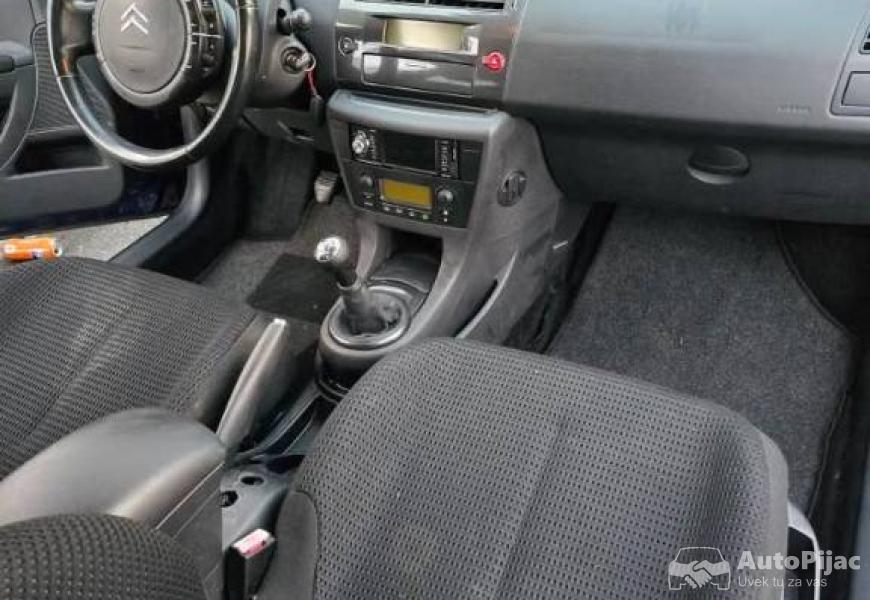 citroen_c4_16hdi_stranac_sa_tablama_7_polovni_automobili_autopijac.rs