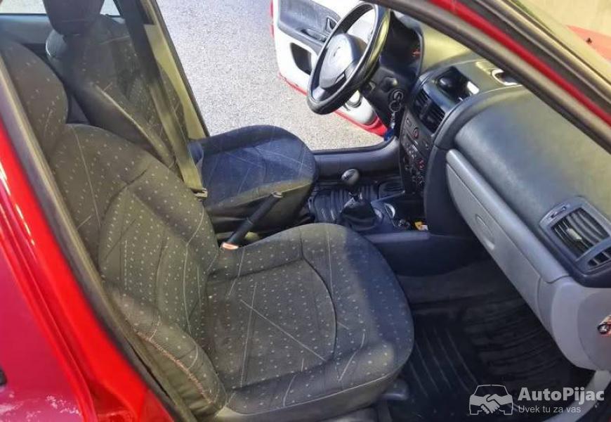 reno_clio_14_polovni_automobili_autopijac.rs