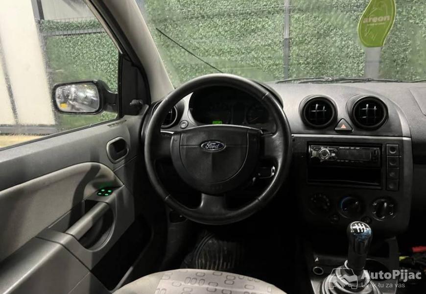 ford_fiesta_8_polovni_automobili_autopijac.rs