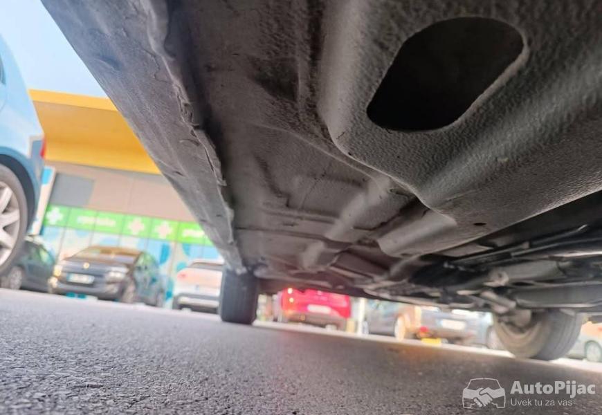 2005_fiat_punto_7_polovni_automobili_autopijac.rs