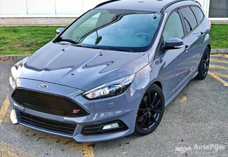 2017_ford_focus_st_1_polovni_automobili_autopijac.rs