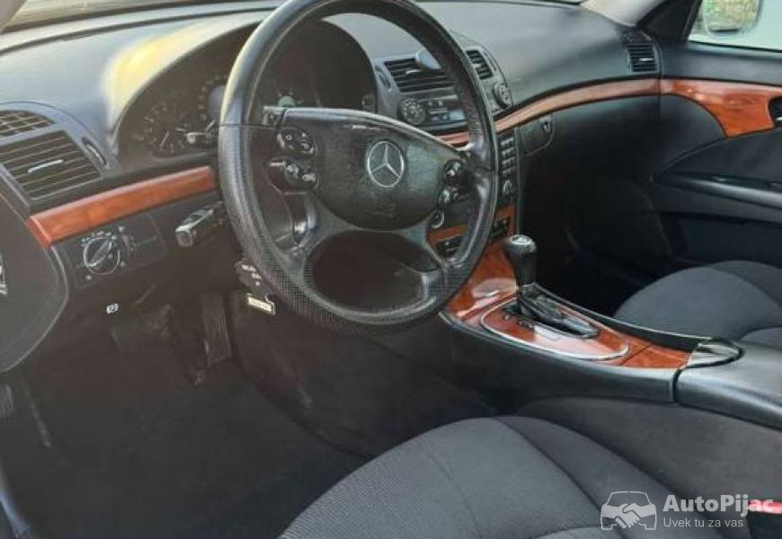 mercedes_e_220_7_polovni_automobili_autopijac.rs