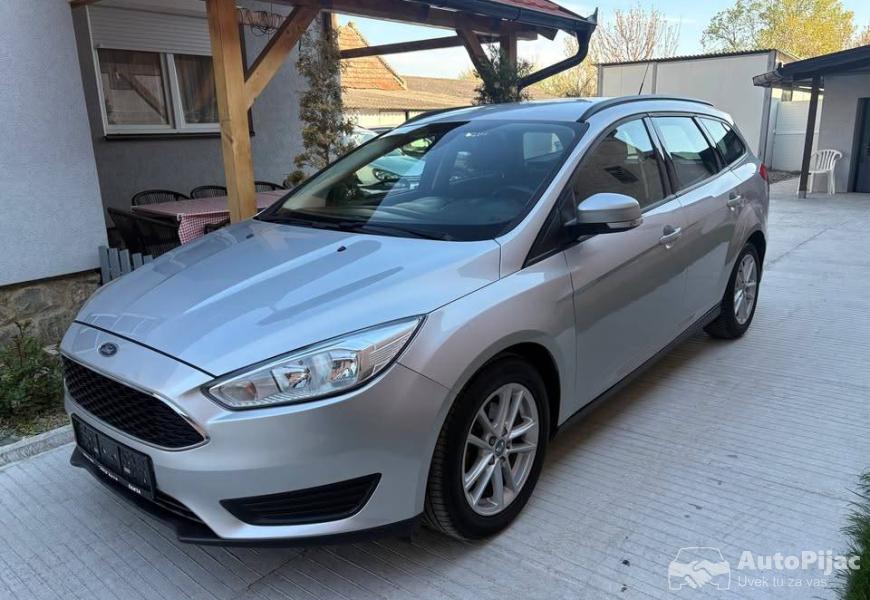 2015_ford_fokus_15tdci_70kw95ks_8_polovni_automobili_autopijac.rs