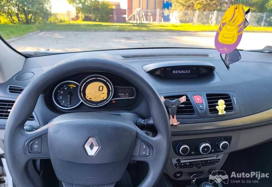 megan_3_generacije_odlicno_stanje_8_polovni_automobili_autopijac.rs