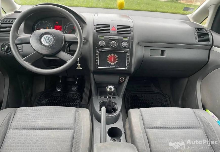 na_prodaju_touaran_3_polovni_automobili_autopijac.rs