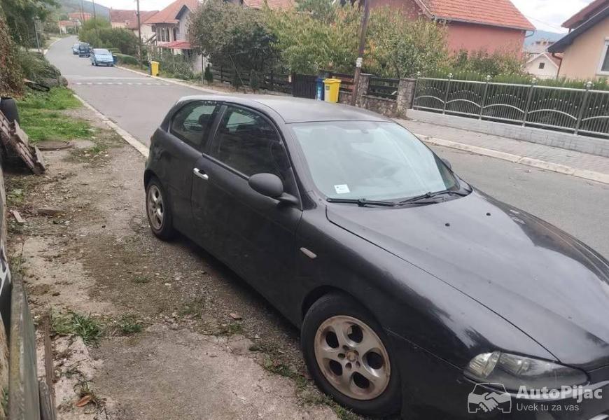 alfa_147_19_jtdm_restyling_2006g_4_polovni_automobili_autopijac.rs