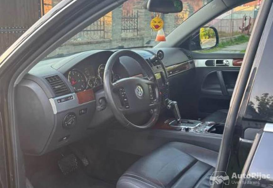 volkswagen_tuareg_30_tek_registrovan_4_polovni_automobili_autopijac.rs