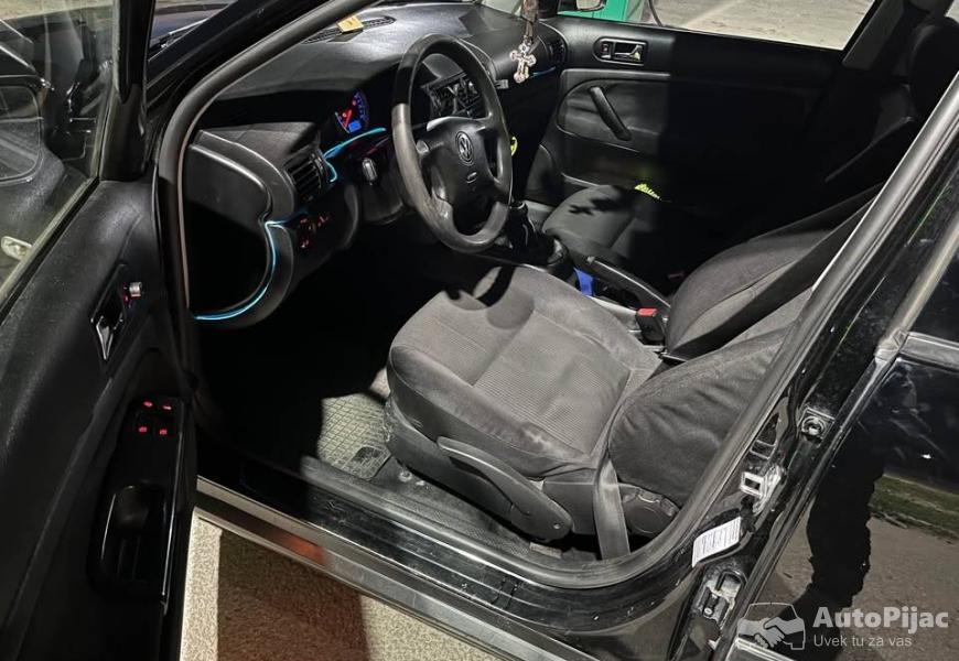 pasat_b55_10_polovni_automobili_autopijac.rs