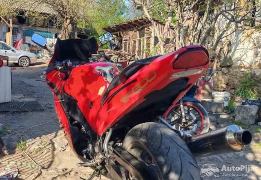 suzuki_rf600_4_polovni_automobili_autopijac.rs