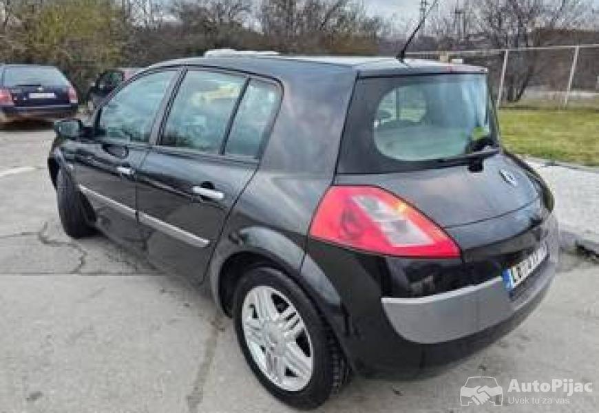 reno_megan_4_polovni_automobili_autopijac.rs