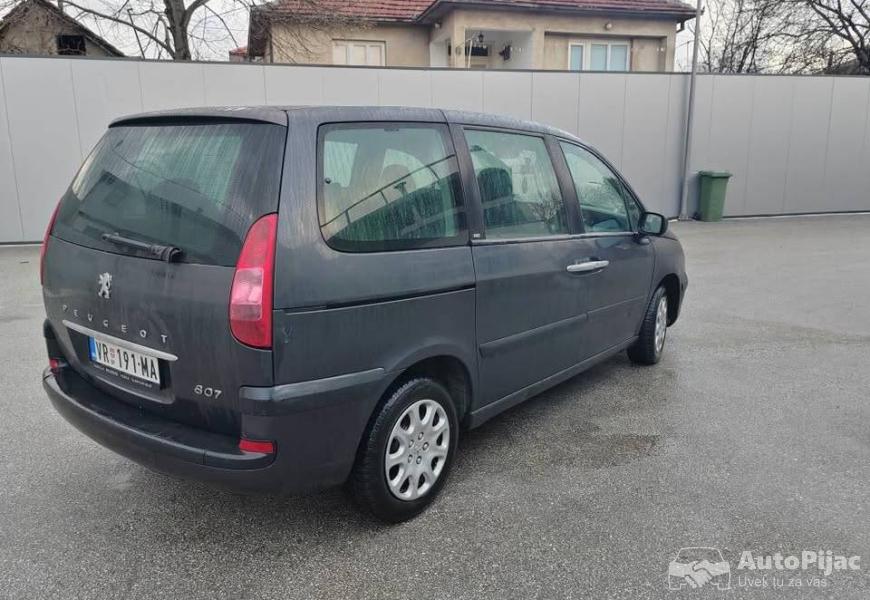 pezo_807_6_polovni_automobili_autopijac.rs