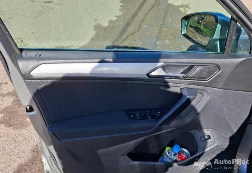 tiguan_2018god_20tdi_servisna_auto_bukvalno_nov_sv_9_polovni_automobili_autopijac.rs