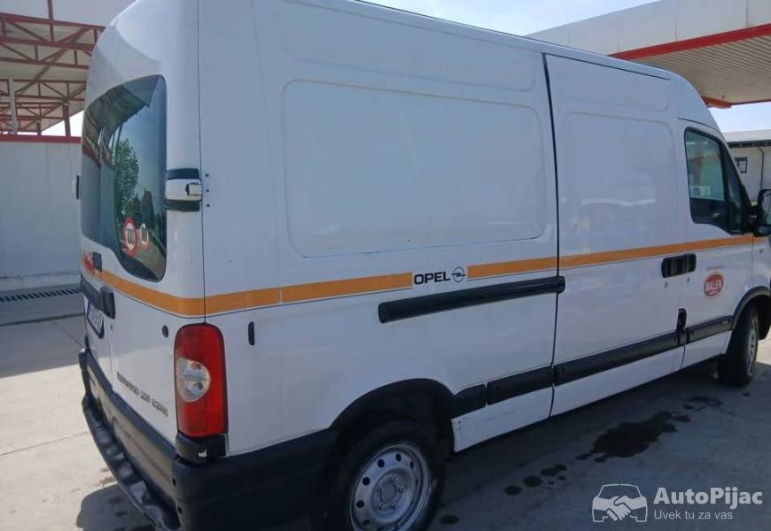 kombi_opel_movaro_2_polovni_automobili_autopijac.rs