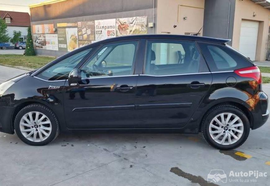 citroen_c4_pikaso_2009god_16_dizel_registovan_godi_2_polovni_automobili_autopijac.rs