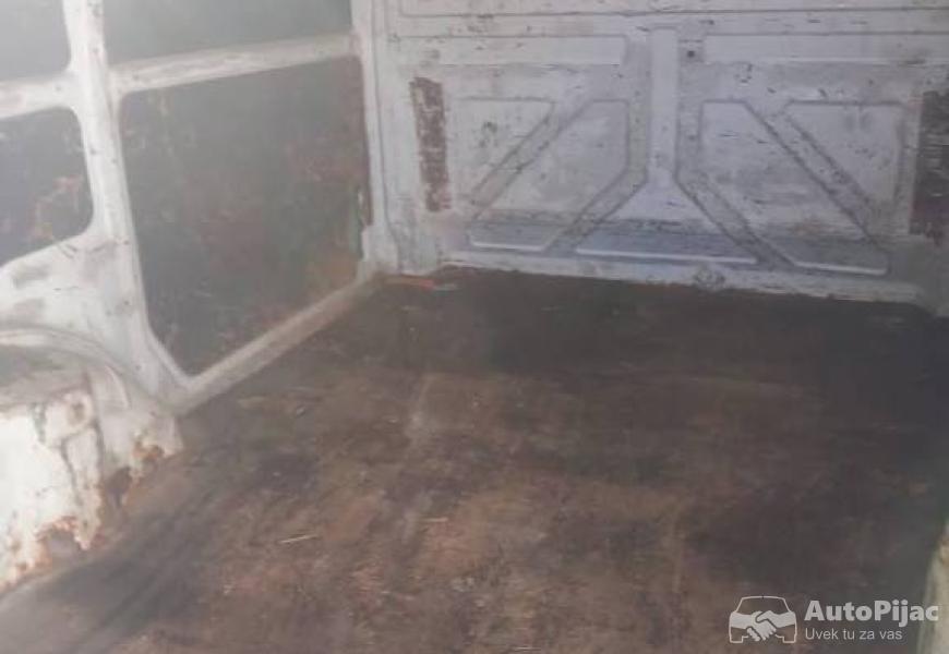 mercedes_vito_citaj_oglas_8_polovni_automobili_autopijac.rs