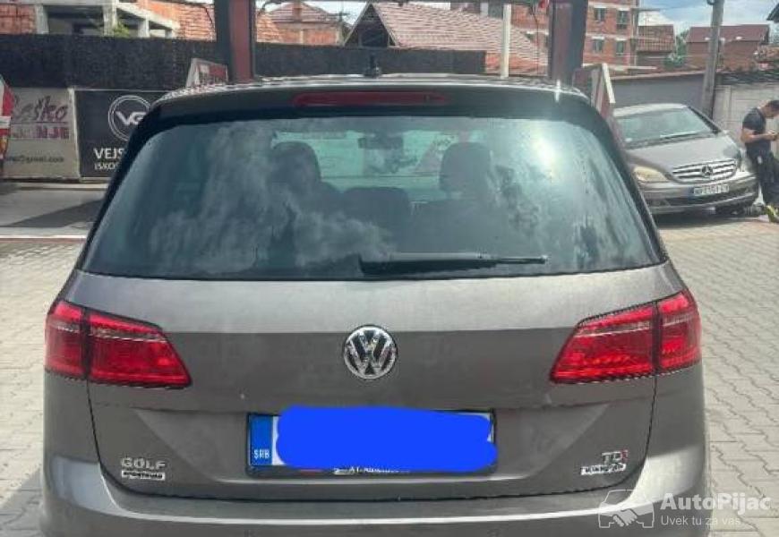 vw_golf_7_sportsvan_16_tdi_2016g_7_polovni_automobili_autopijac.rs