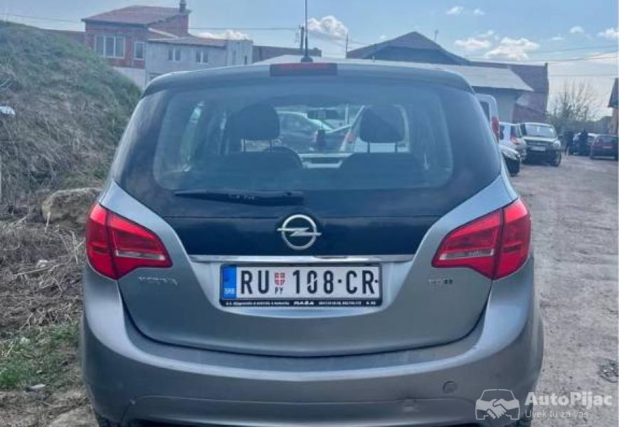 17cdti_2011god_1_polovni_automobili_autopijac.rs
