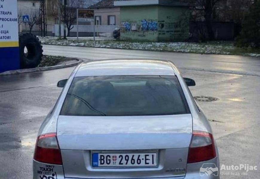 audi_a4_25tdi_5_polovni_automobili_autopijac.rs