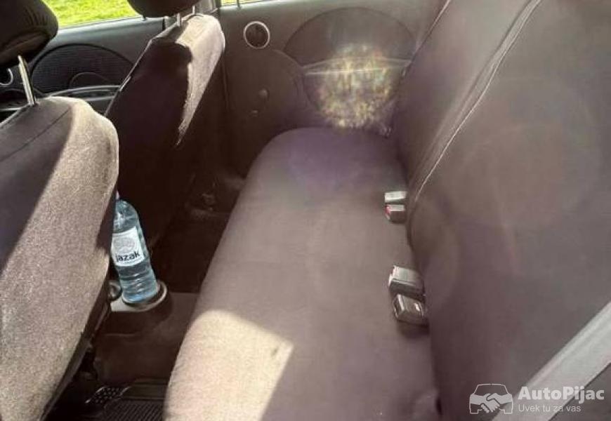 chevrolet_kalos_6_polovni_automobili_autopijac.rs
