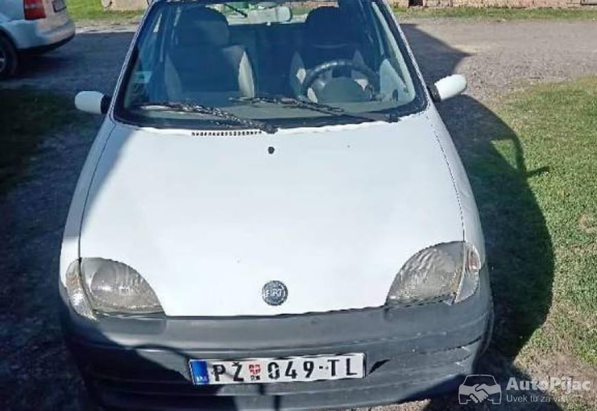 fiat_seicento_1_polovni_automobili_autopijac.rs