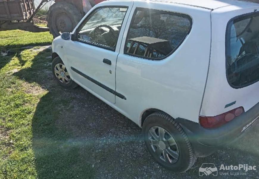 fiat_seicento_2_polovni_automobili_autopijac.rs
