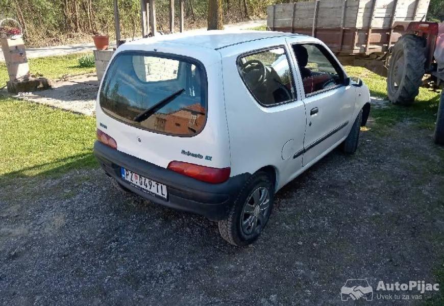 fiat_seicento_3_polovni_automobili_autopijac.rs