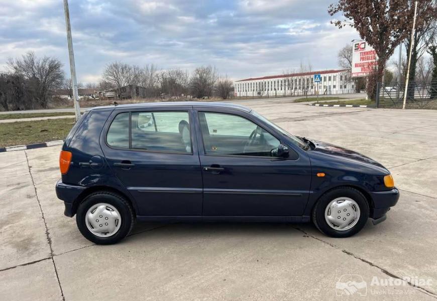 volkswagen_polo_14_98_2_polovni_automobili_autopijac.rs