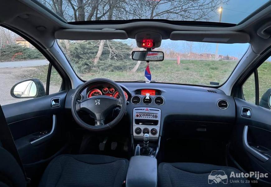 peugeot_308_16_hdi_09_7_sedista_10_polovni_automobili_autopijac.rs