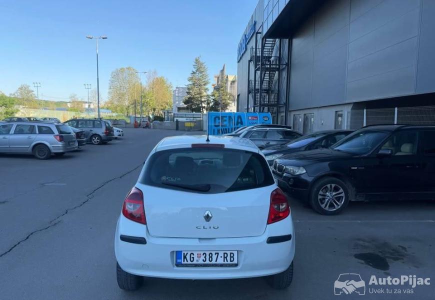 renault_clio_15dci_dizel_50kw_209431km_reg_do_427_6_polovni_automobili_autopijac.rs
