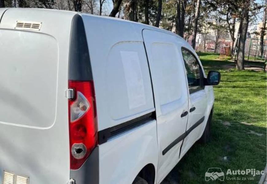 reno_kangoo_4_polovni_automobili_autopijac.rs