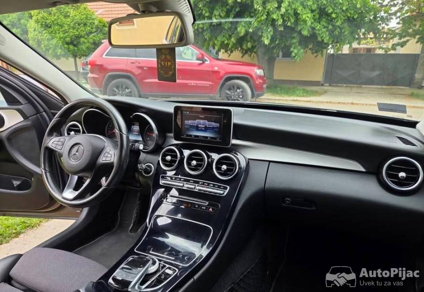 mercedes_c180d_2017g_vlasnici_11_polovni_automobili_autopijac.rs