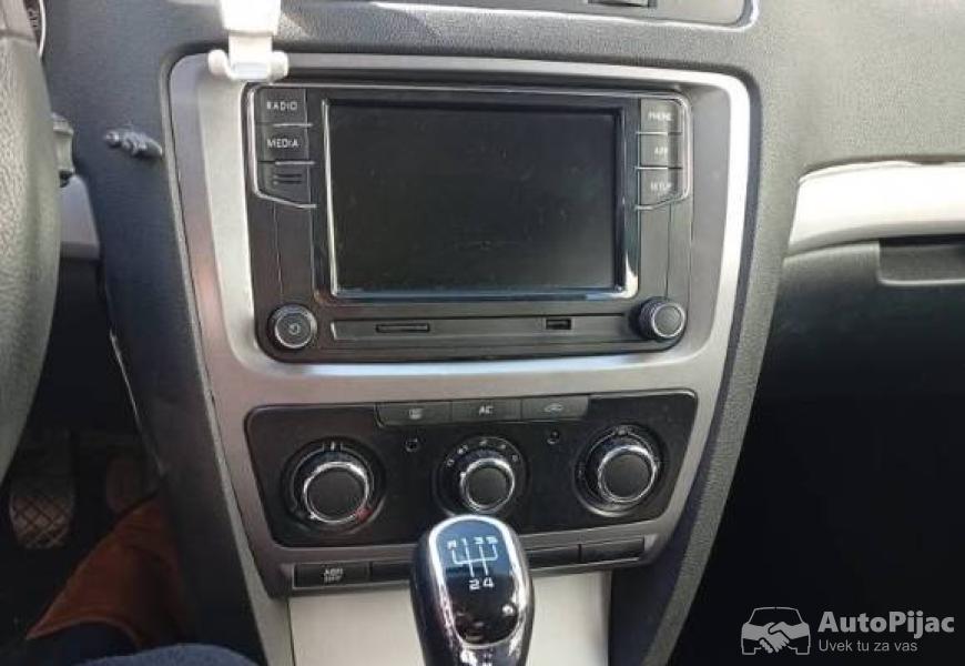 skoda_oktavia_ambient_16_diesel_10_polovni_automobili_autopijac.rs