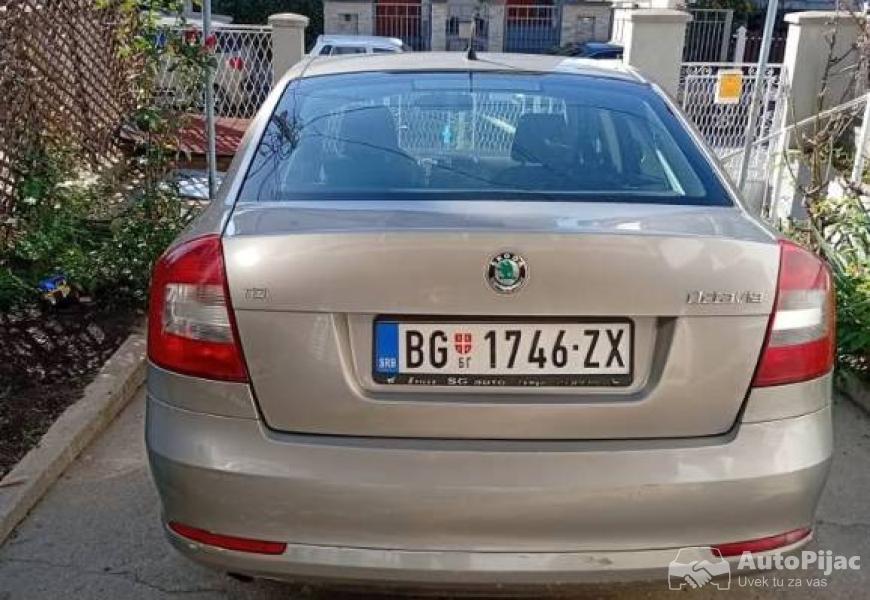 skoda_oktavia_ambient_16_diesel_4_polovni_automobili_autopijac.rs