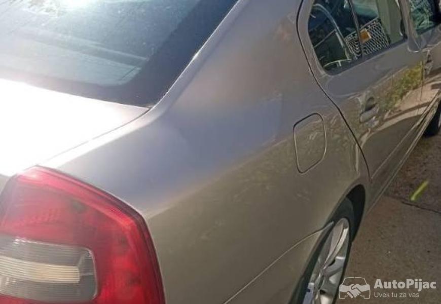 skoda_oktavia_ambient_16_diesel_5_polovni_automobili_autopijac.rs