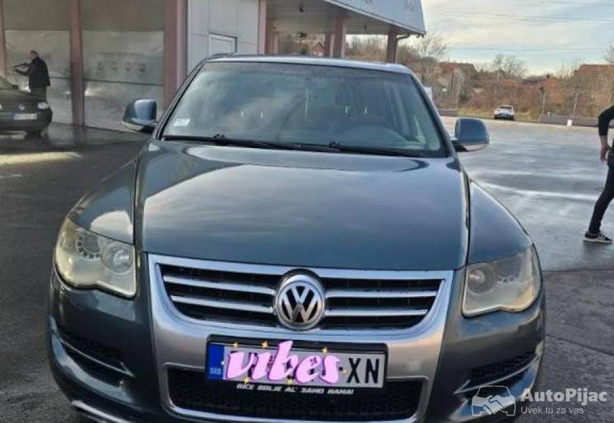 vw_tuareg_25tdi_2008_god_2_polovni_automobili_autopijac.rs