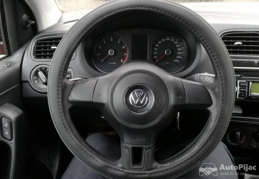 vw_polo_12_benzin_2010_6_polovni_automobili_autopijac.rs